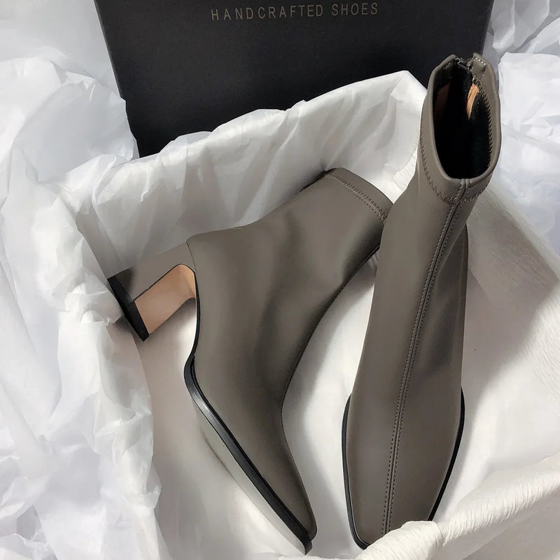 Graceful Orthopedic Boots for Modern Look