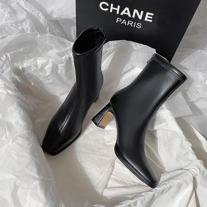Chic Orthopedic Boots with Unique Design