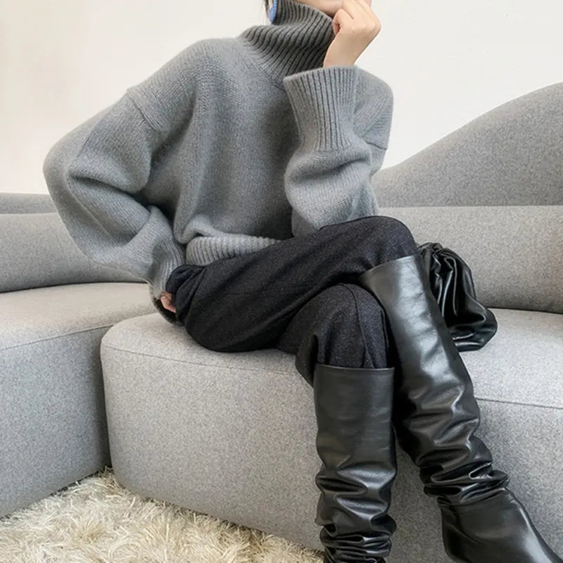 Timeless Vintage Style Pullover