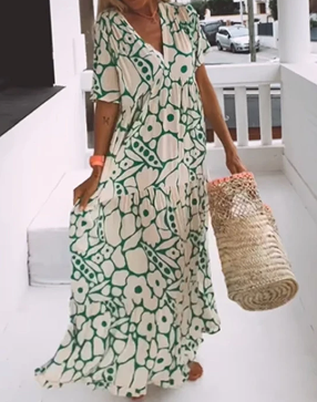 Timeless Vintage Style Dress