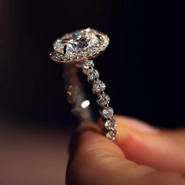 Jenny Oval Ring