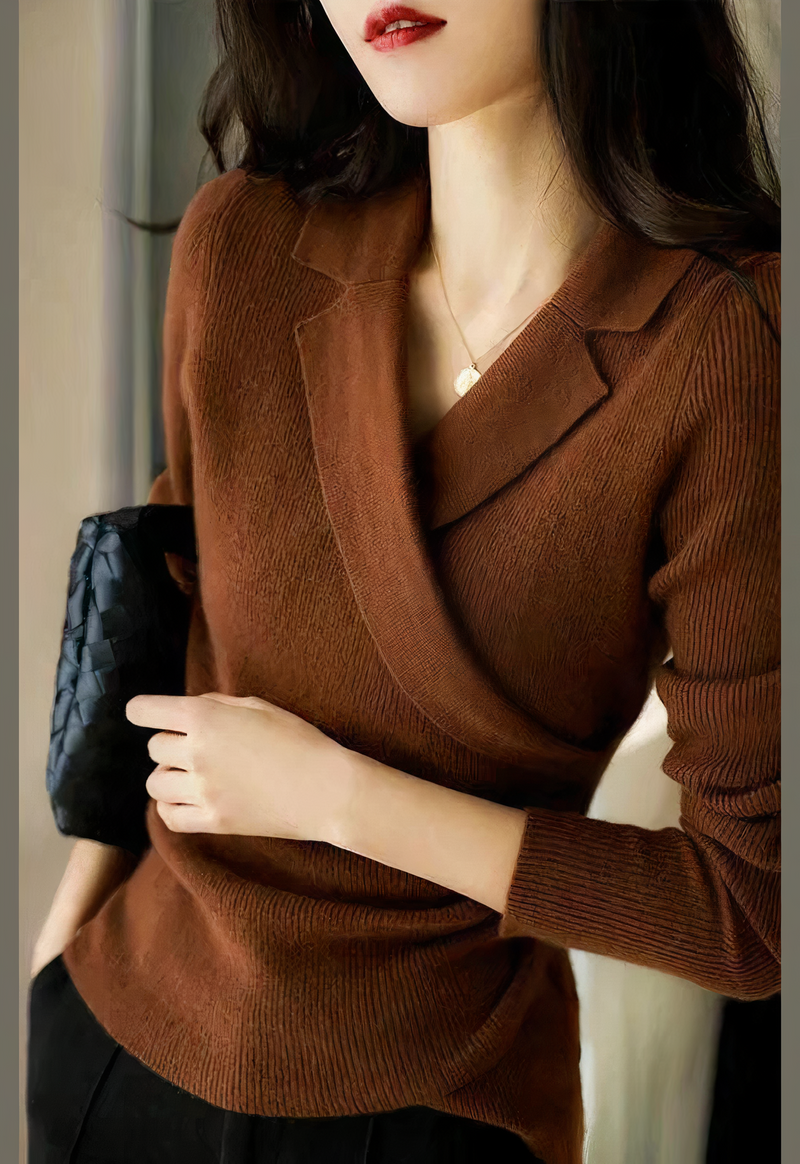 Timeless Vintage Style Blouse