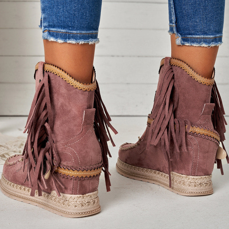 Chic Orthopedic Boots with Unique Design
