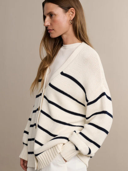 Timeless Vintage Style Cardigan