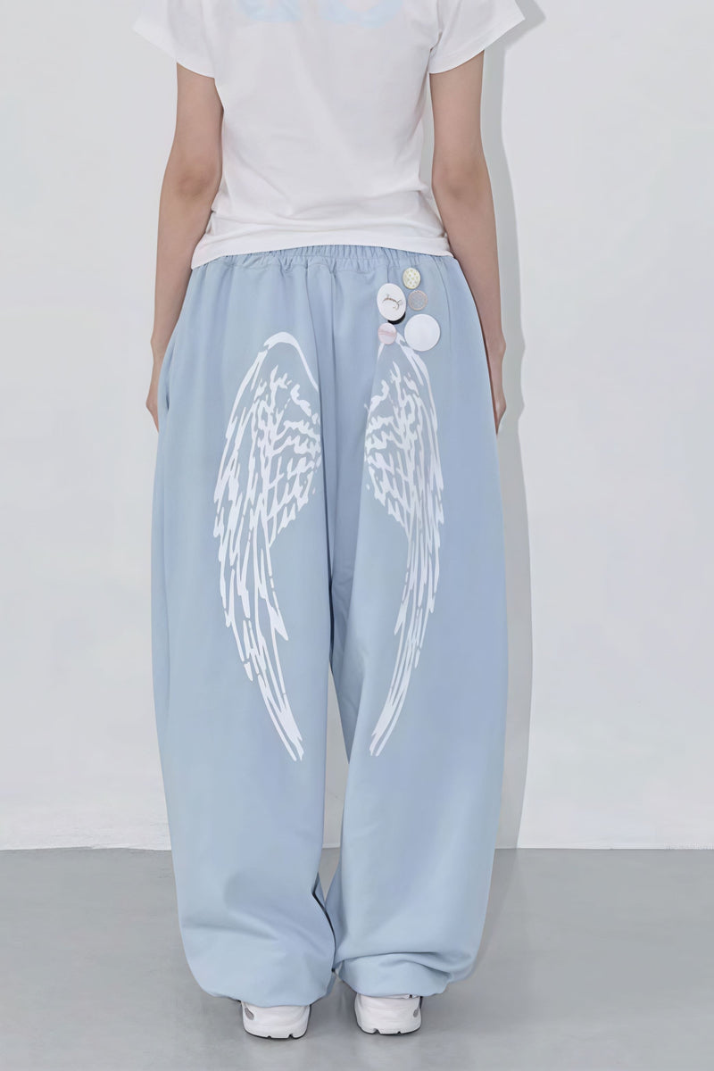 Elegantly Styled Pants for Everyday Wear