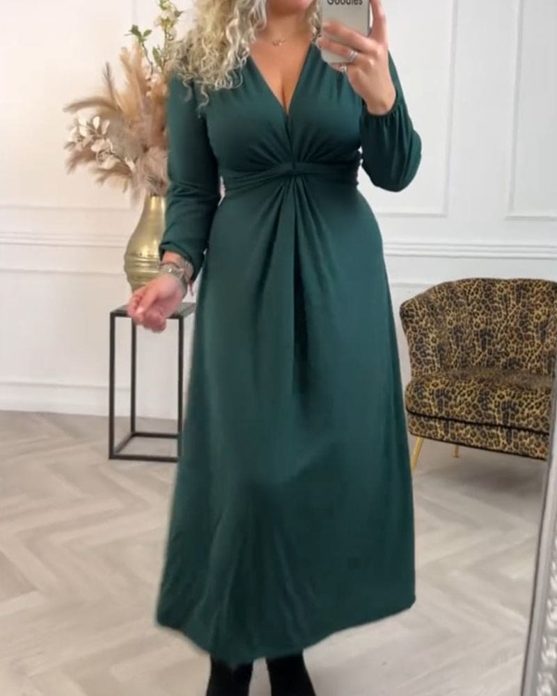 Timeless Vintage Style Dress