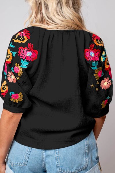 Timeless Vintage Style Blouse