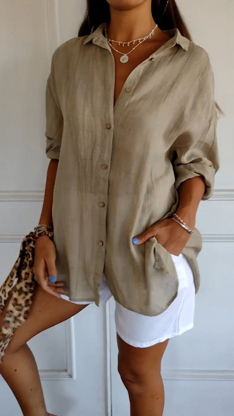 Timeless Vintage Style Blouse