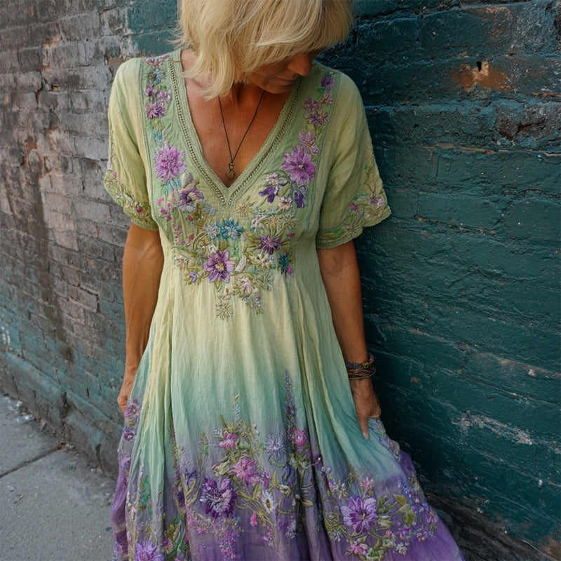Timeless Vintage Style Dress