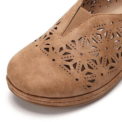 Graceful Orthopedic Sandals for Modern Look