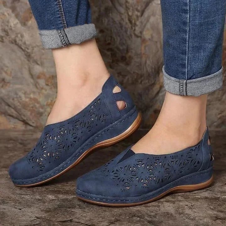 Graceful Orthopedic Sandals for Modern Look
