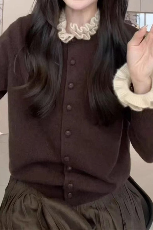 Elegantly Designed Cardigan