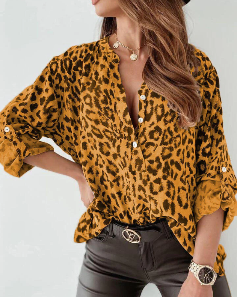 Timeless Vintage Style Blouse