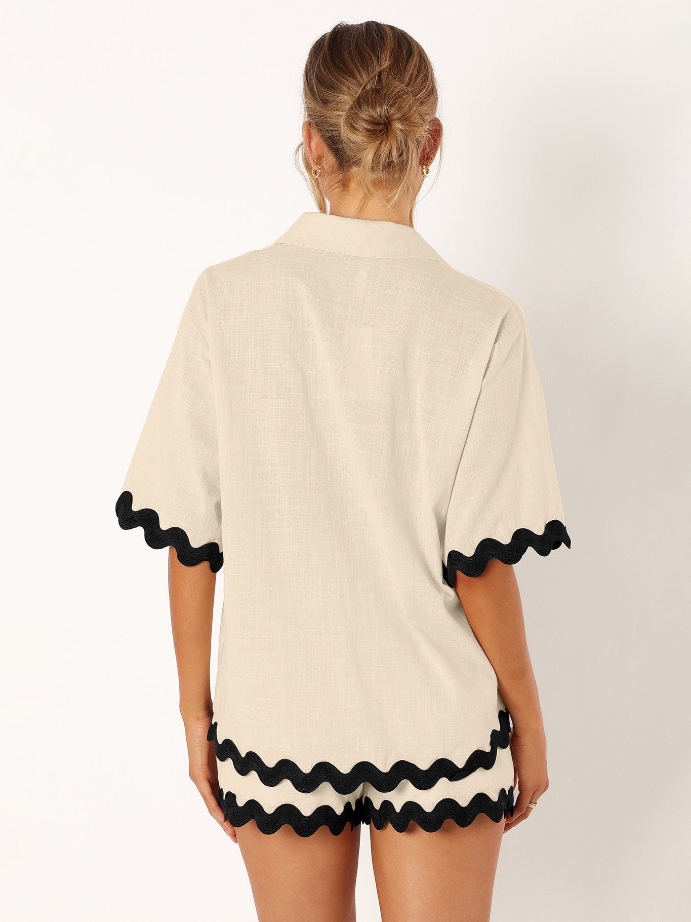 Timeless Vintage Style Shirt