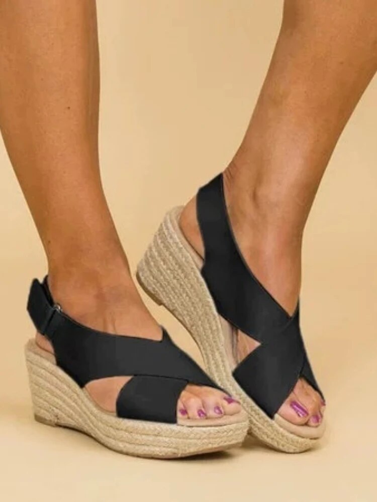 Chic Orthopedic Sandals with Unique Design