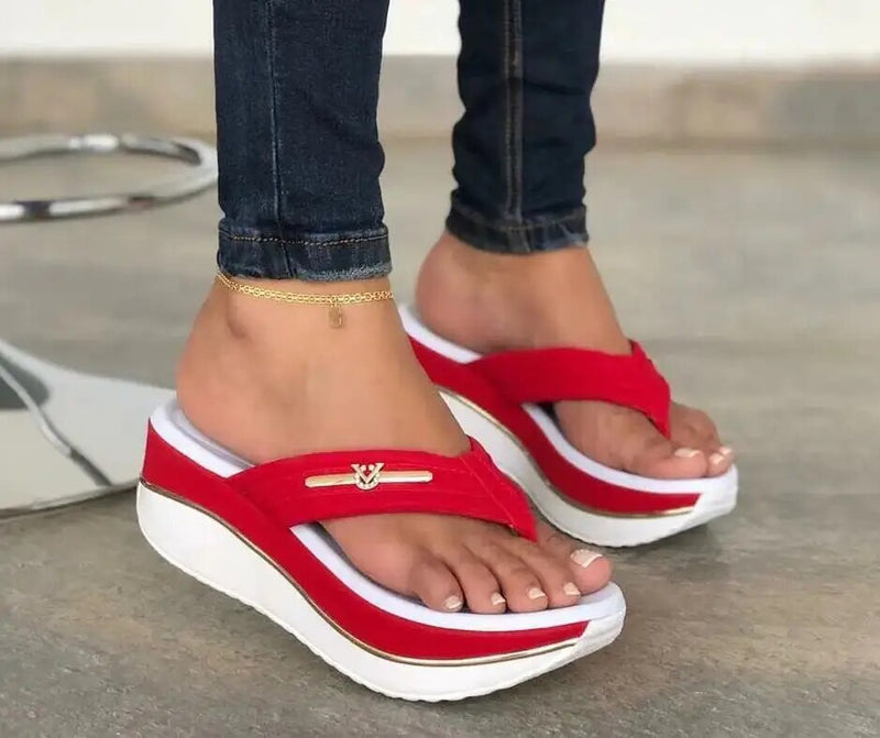 Graceful Orthopedic Sandals for Modern Look