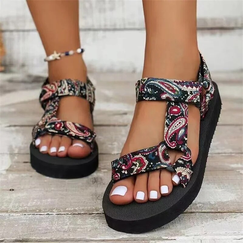 Graceful Orthopedic Sandals for Modern Look