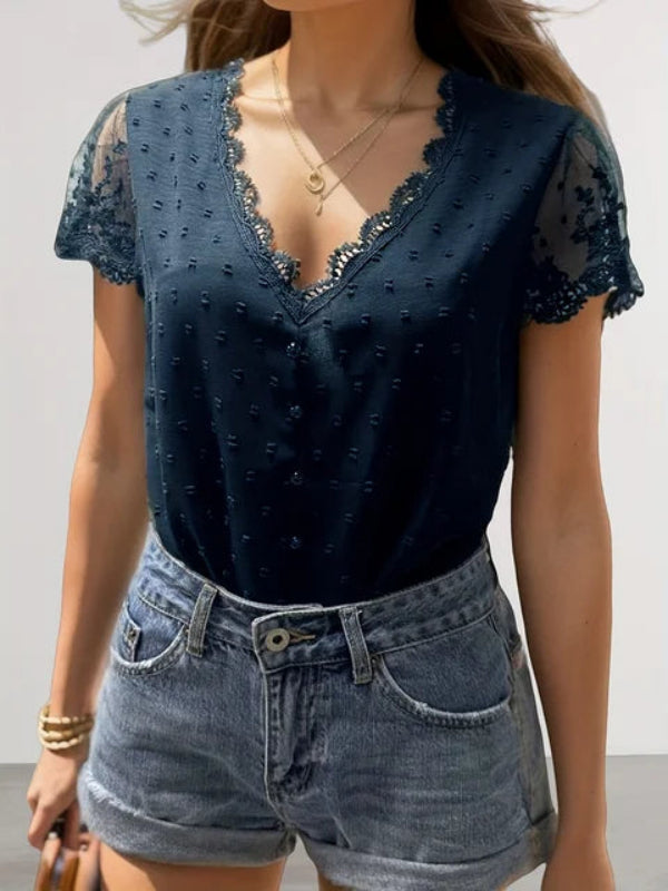 Timeless Vintage Style Blouse