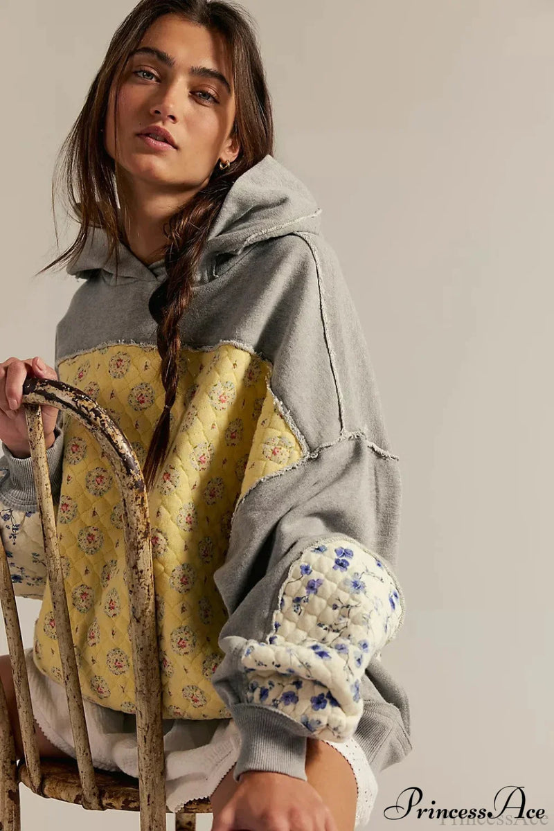 Elegantly Designed Pullover