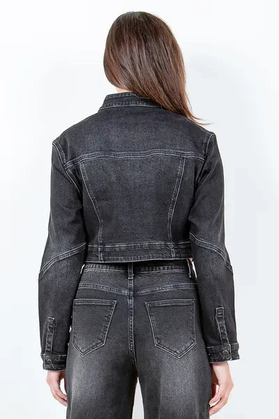 Gracefully Designed Jacket