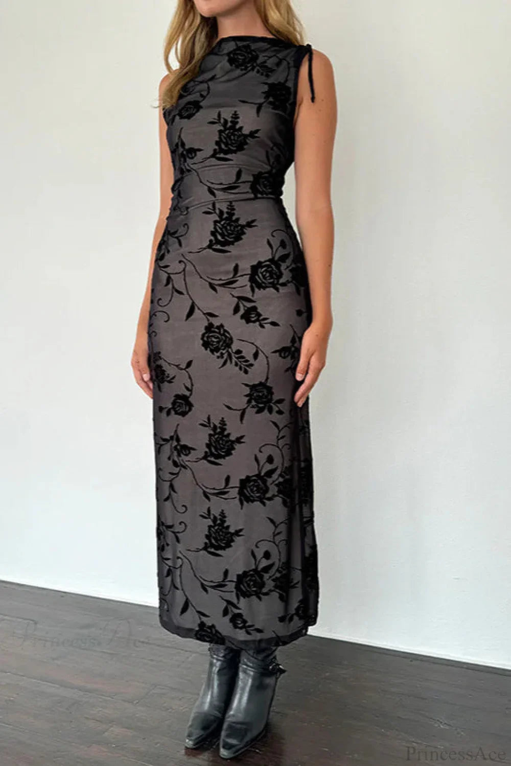 Elegantly Designed Dress