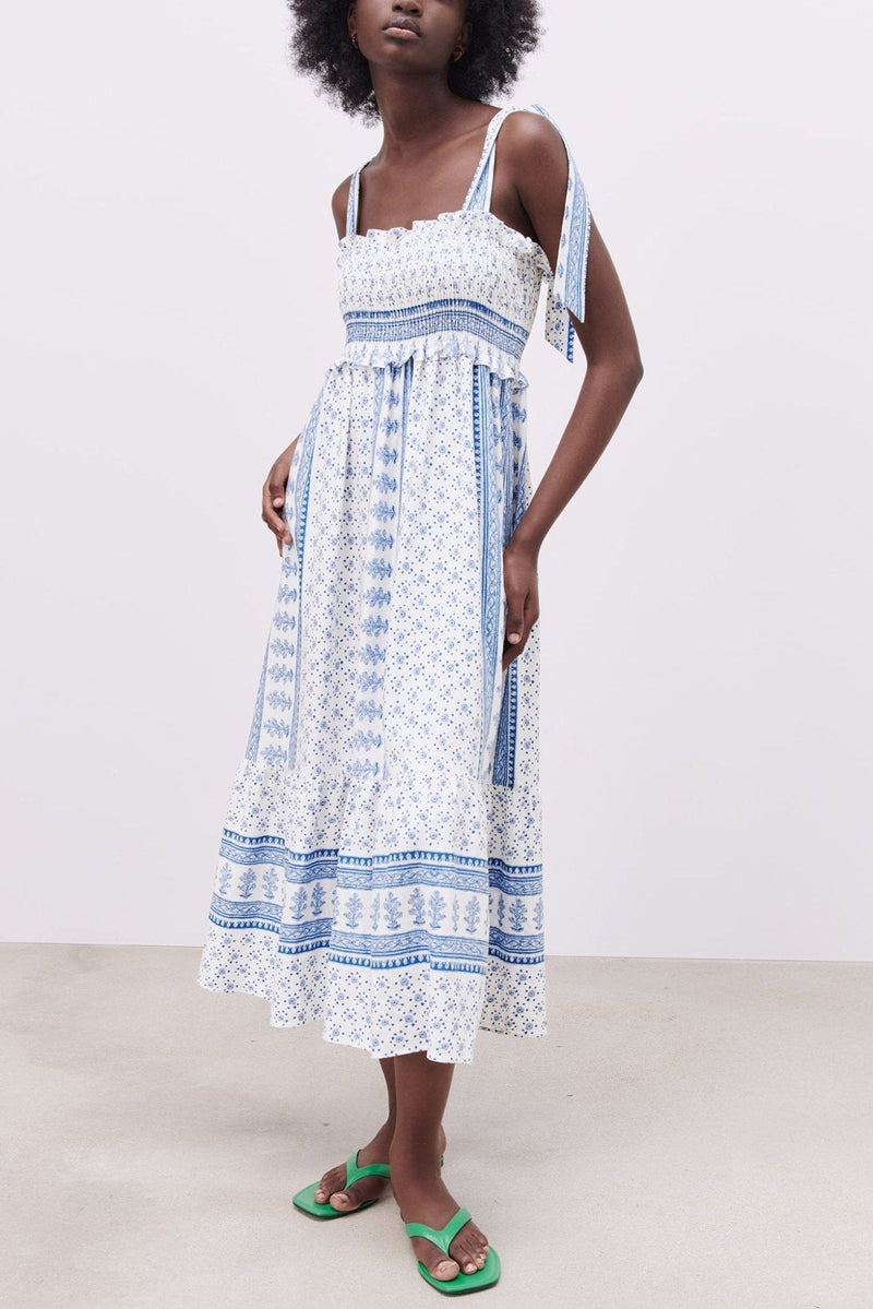 Timeless Vintage Style Dress