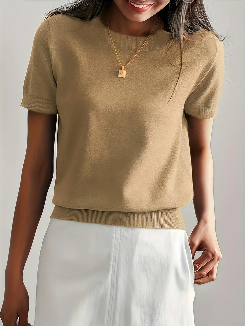 Elegantly Designed Pullover