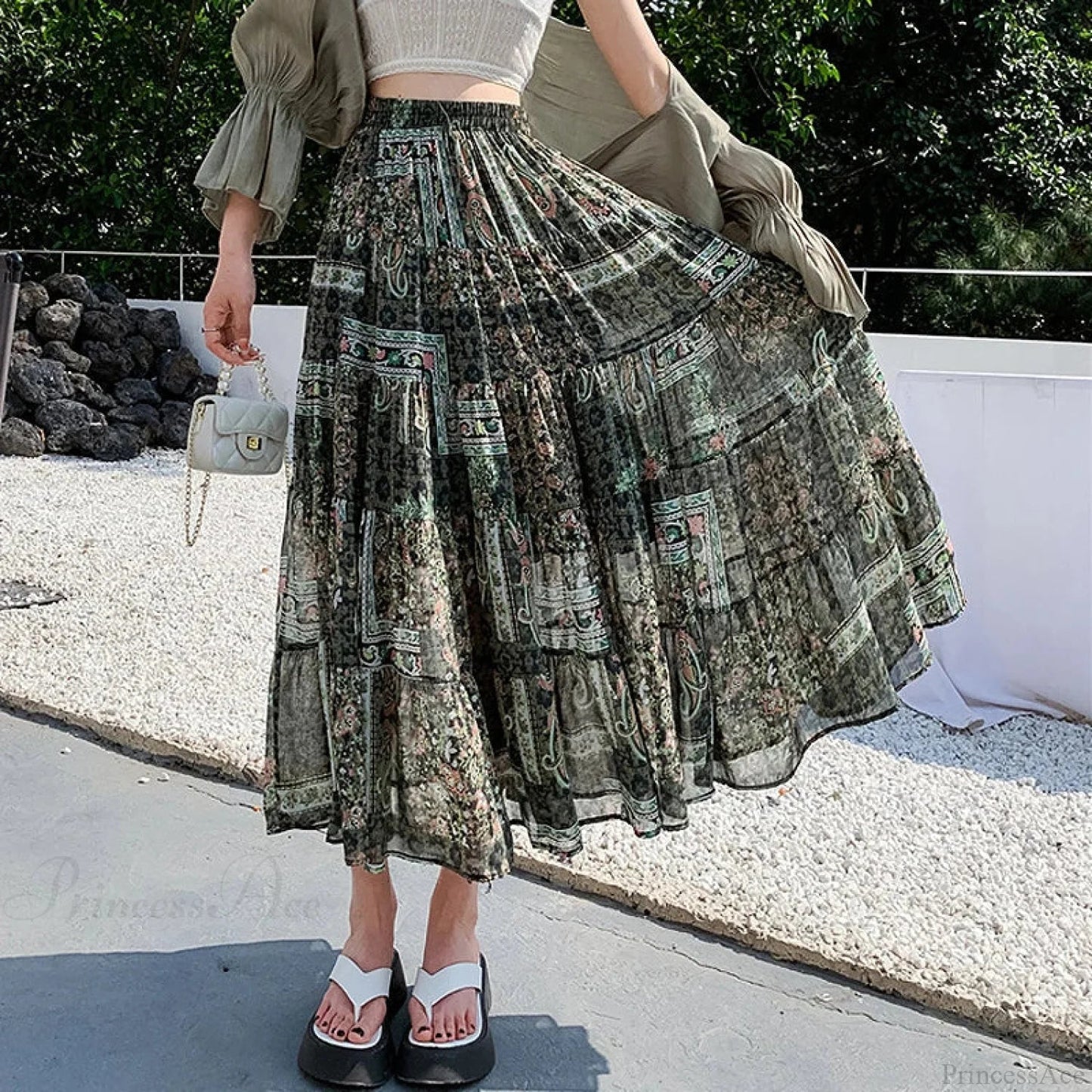 Timeless Vintage Style Garment