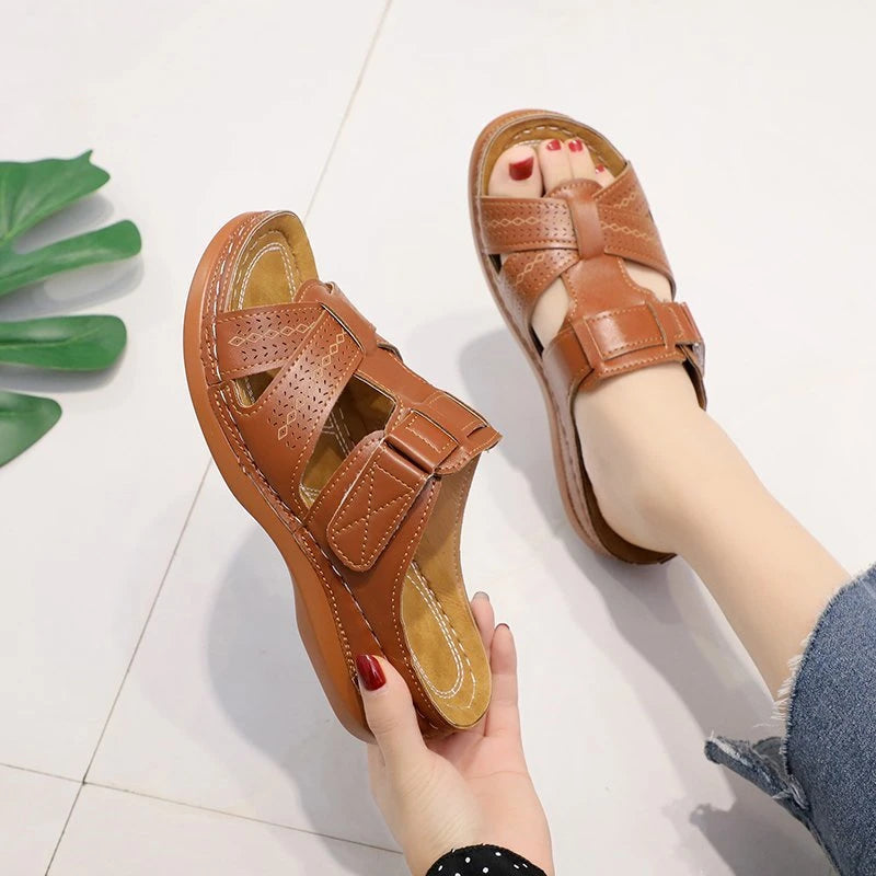 Chic Orthopedic Sandals with Unique Design