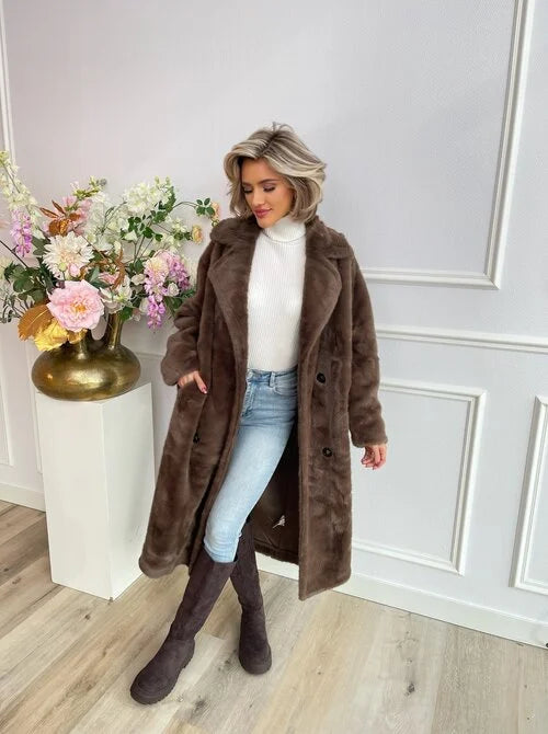 Timeless Vintage Style Coat
