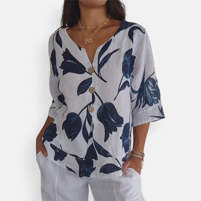 Timeless Vintage Style Blouse