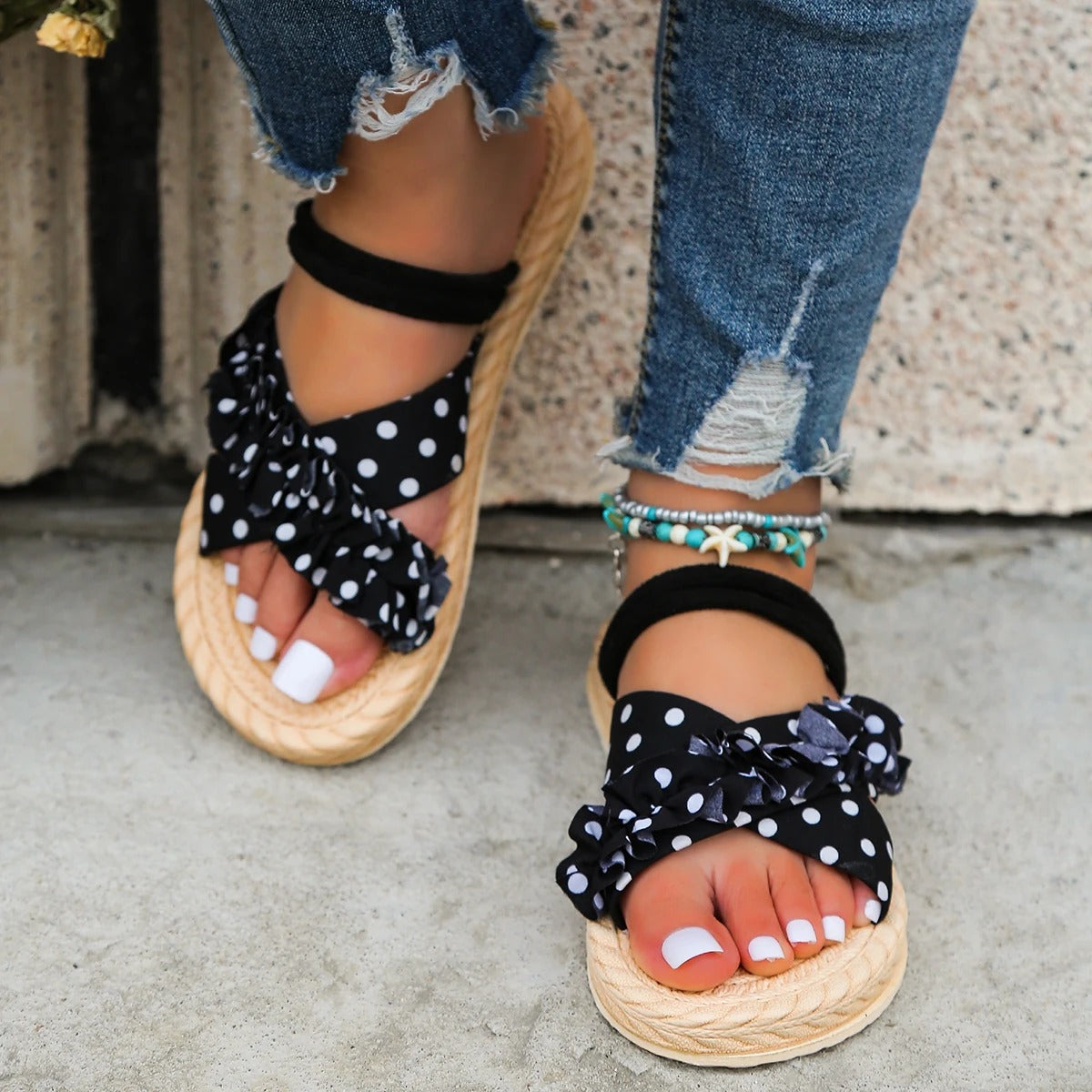 Chic Orthopedic Sandals with Unique Design
