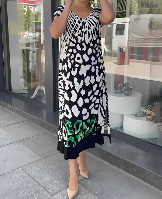 Timeless Vintage Style Dress