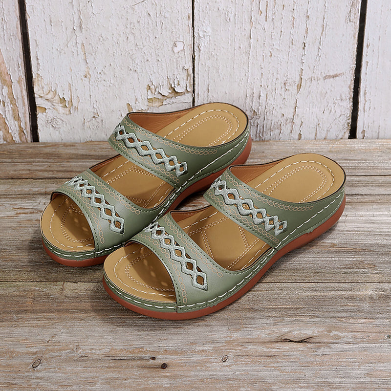 Chic Orthopedic Sandals with Unique Design