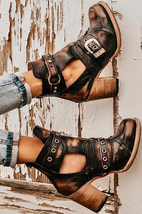 Chic Orthopedic Boots with Unique Design