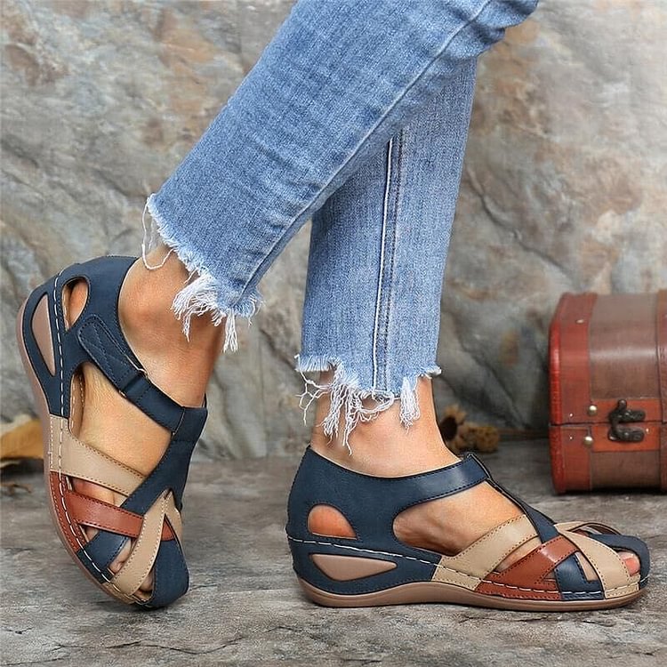 Chic Orthopedic Sandals with Unique Design
