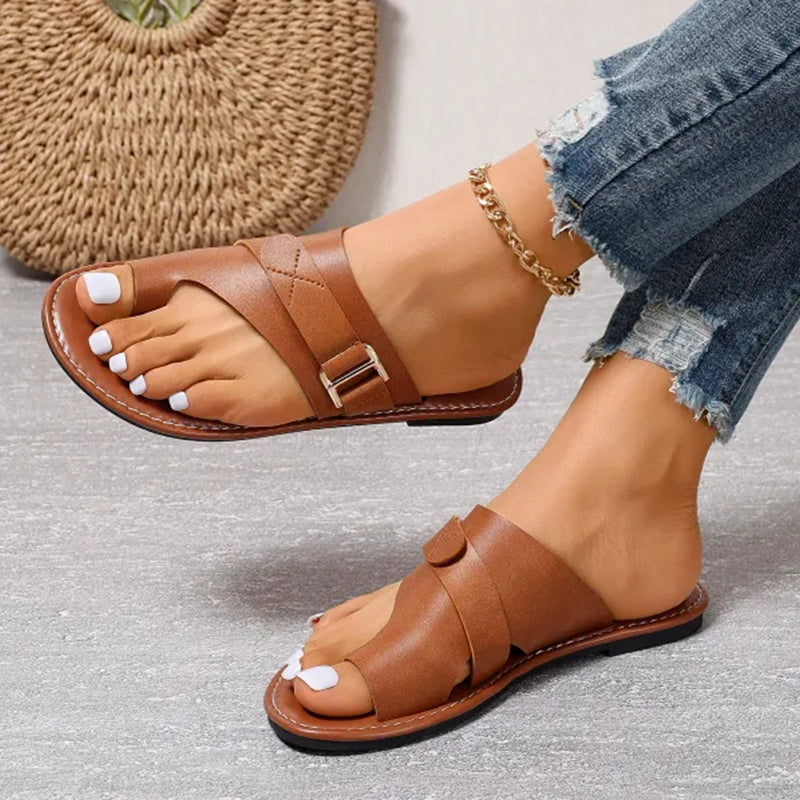 Graceful Orthopedic Sandals for Modern Look