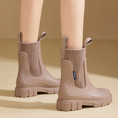 Graceful Orthopedic Boots for Modern Look