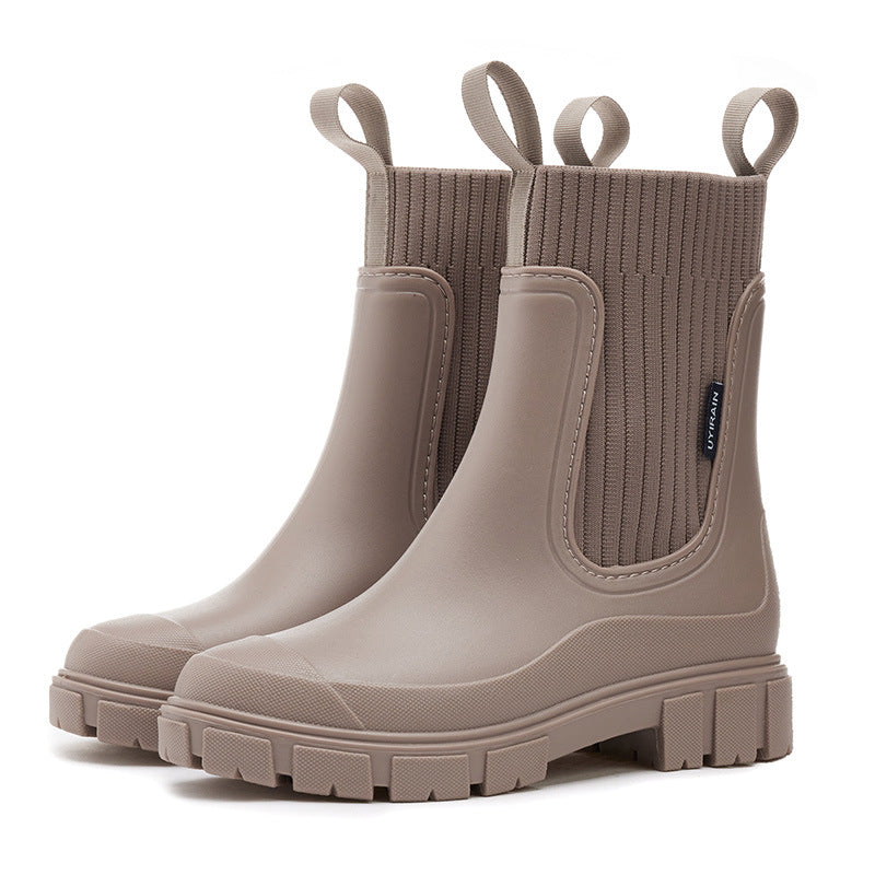 Graceful Orthopedic Boots for Modern Look
