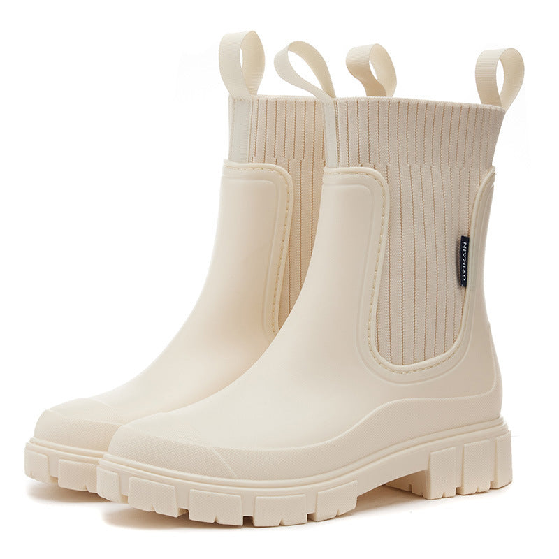 Graceful Orthopedic Boots for Modern Look