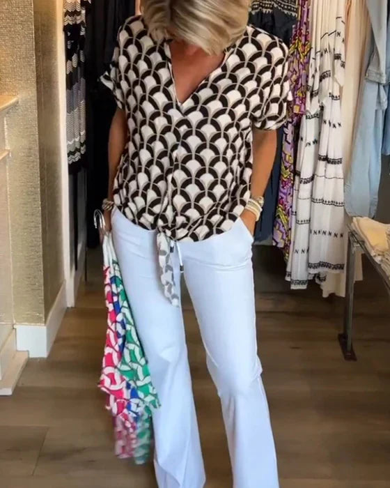 Timeless Vintage Style Blouse