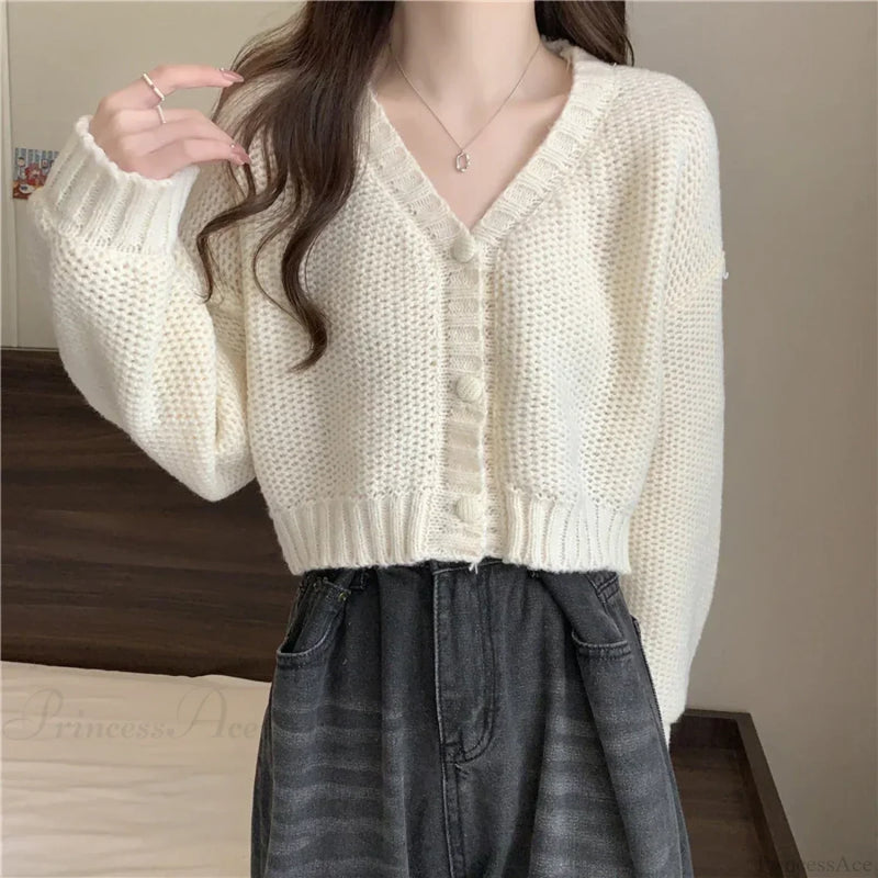 Elegantly Designed Cardigan