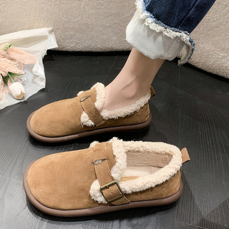 Graceful Orthopedic Sandals for Modern Look