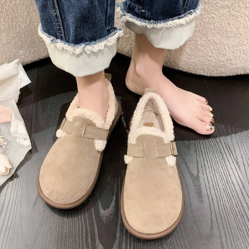 Graceful Orthopedic Sandals for Modern Look