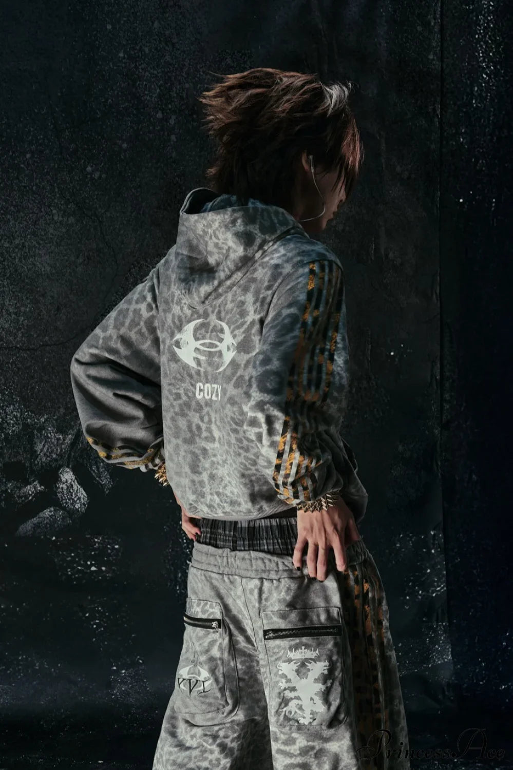 Gracefully Designed Garment